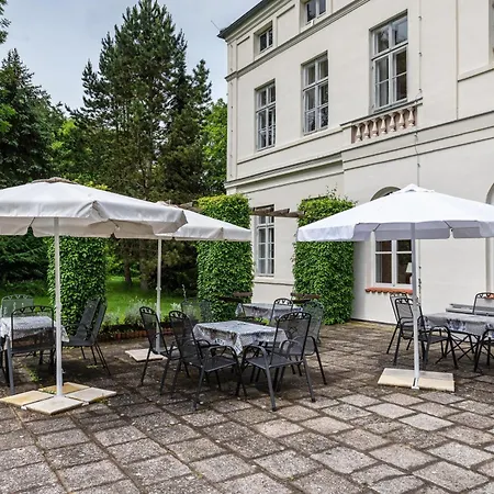 Herrenhaus Marienhof * Krakow am See