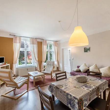 Herrenhaus Marienhof * Krakow am See