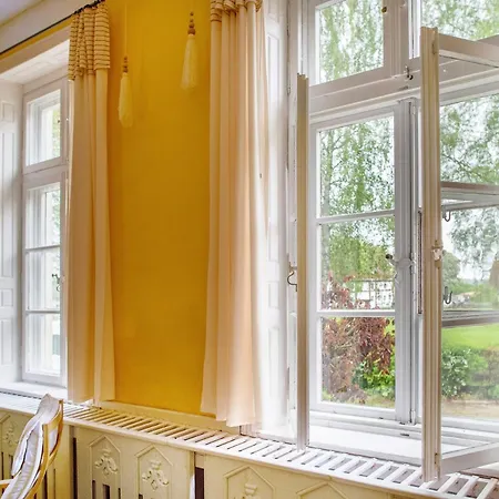 Herrenhaus Marienhof Apartmán Krakow am See