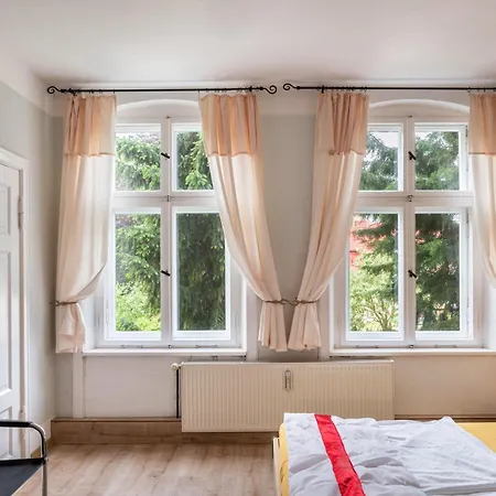Herrenhaus Marienhof * Krakow am See
