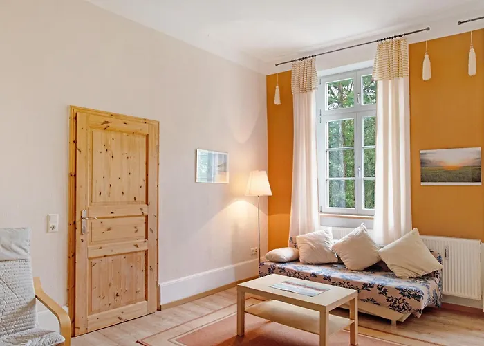 Herrenhaus Marienhof * كراكو آم زيه