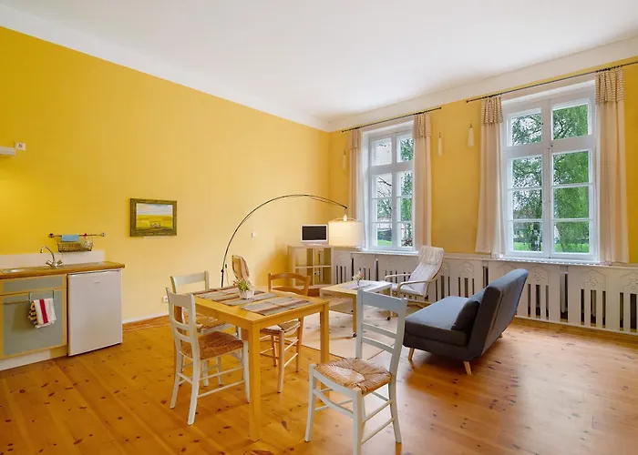 Herrenhaus Marienhof كراكو آم زيه