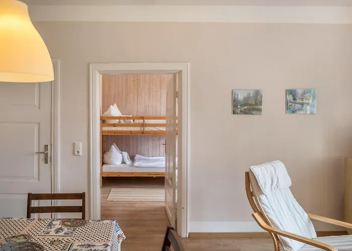 Herrenhaus Marienhof شقة كراكو آم زيه